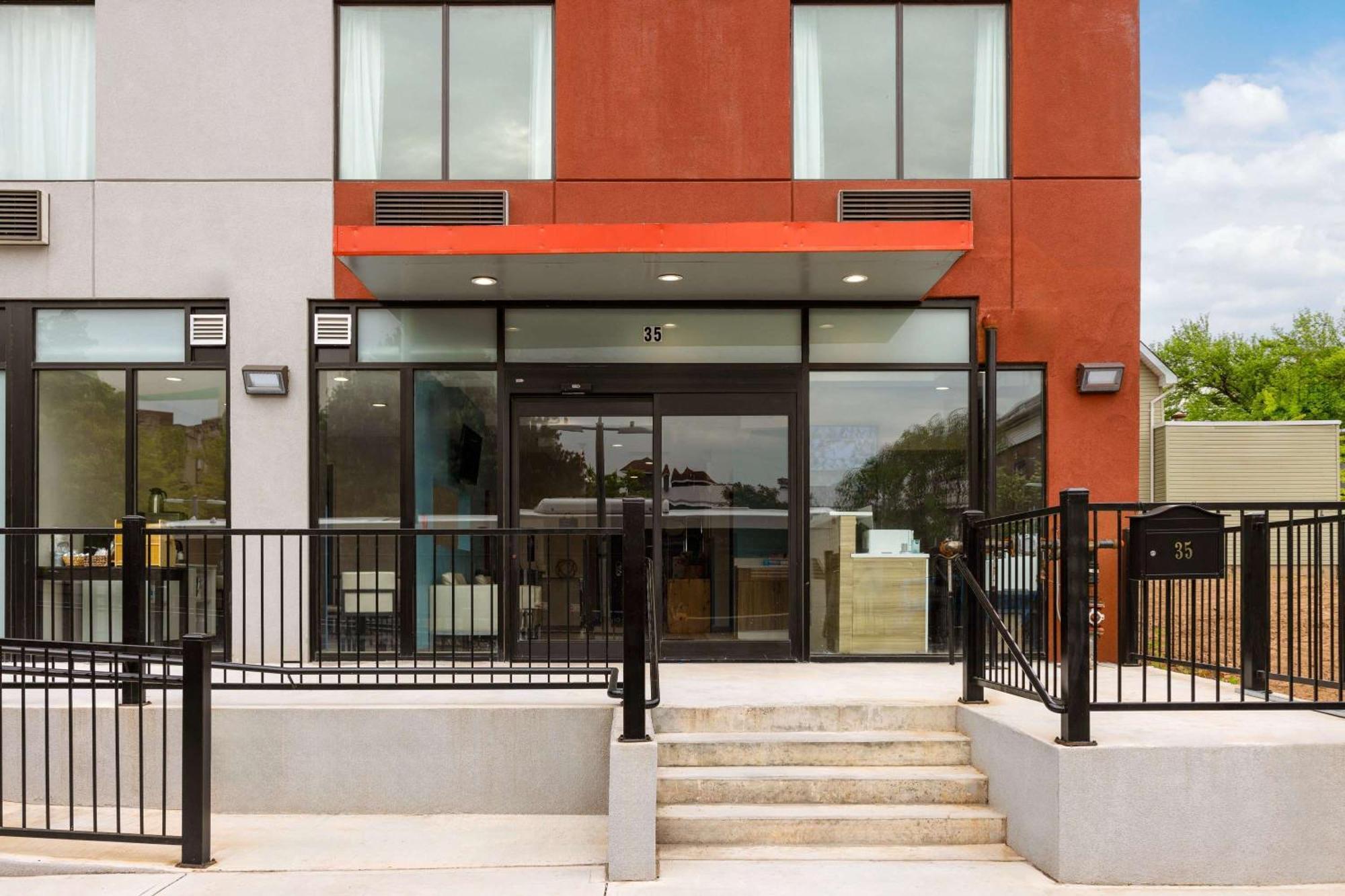 Days Inn By Wyndham Staten Island 纽约 外观 照片